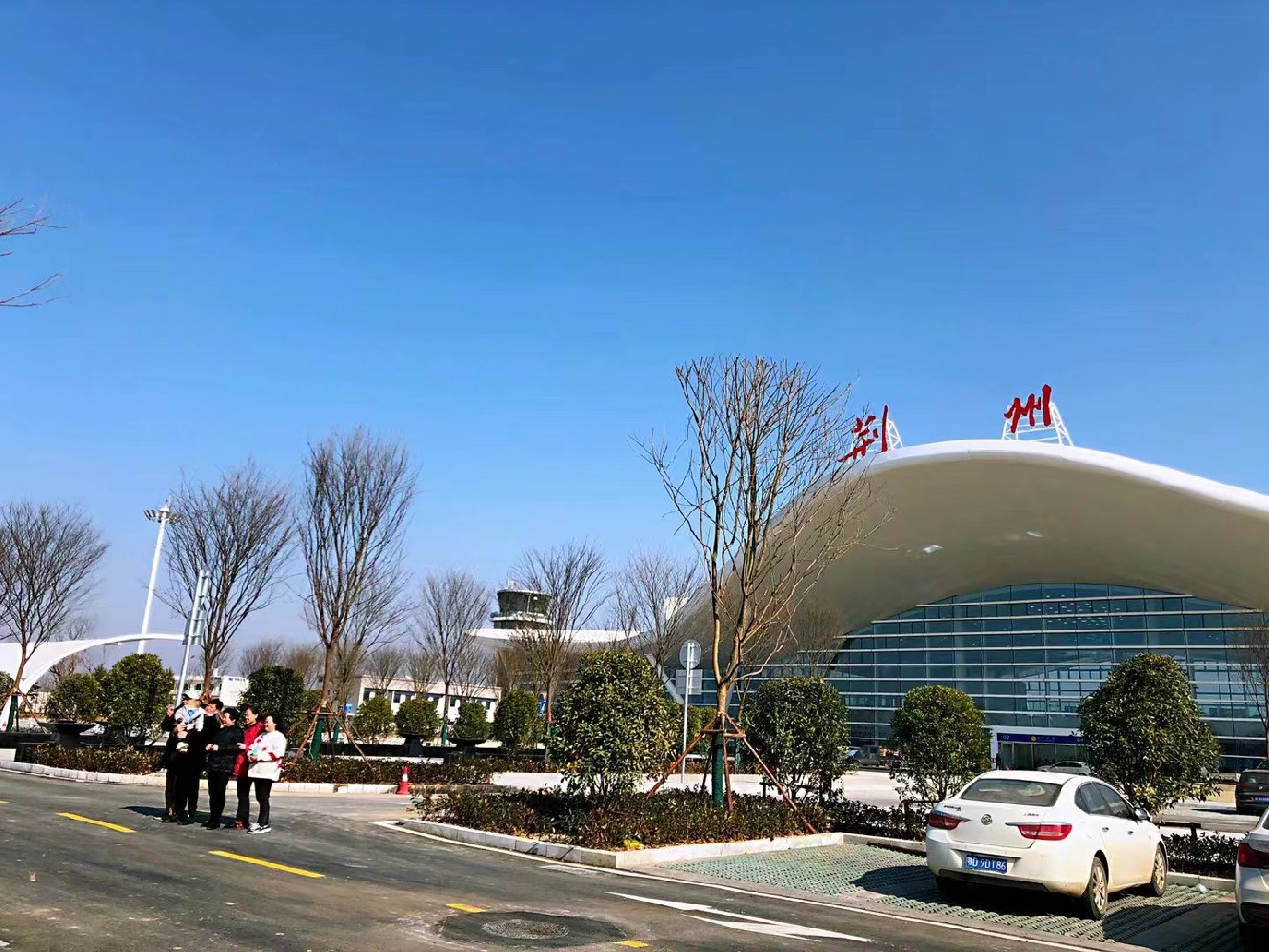 盼盼木門(mén)經(jīng)典案例——荊州機(jī)場(chǎng)項(xiàng)目 盼盼木門(mén)經(jīng)典案例——荊州機(jī)場(chǎng)項(xiàng)目